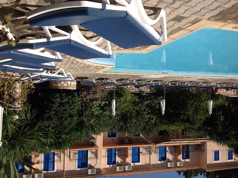 Hotel Nostos Frikes Extérieur photo