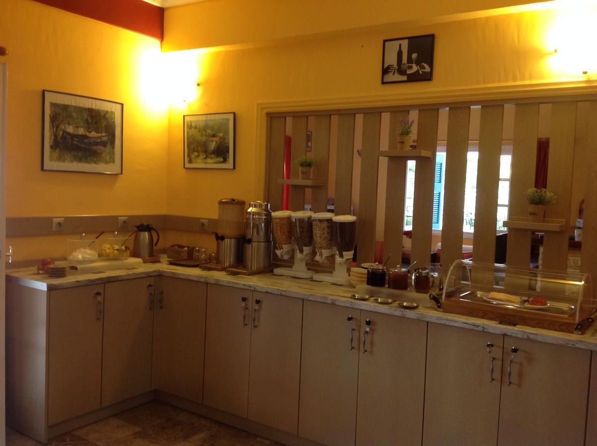 Hotel Nostos Frikes Extérieur photo